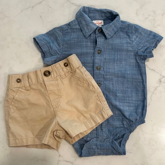 Cat & Jack - Baby Boy - 6-9M - Denim SS Bodysuit & Khakhi Shorts Set - Clean! - Picture 1 of 10